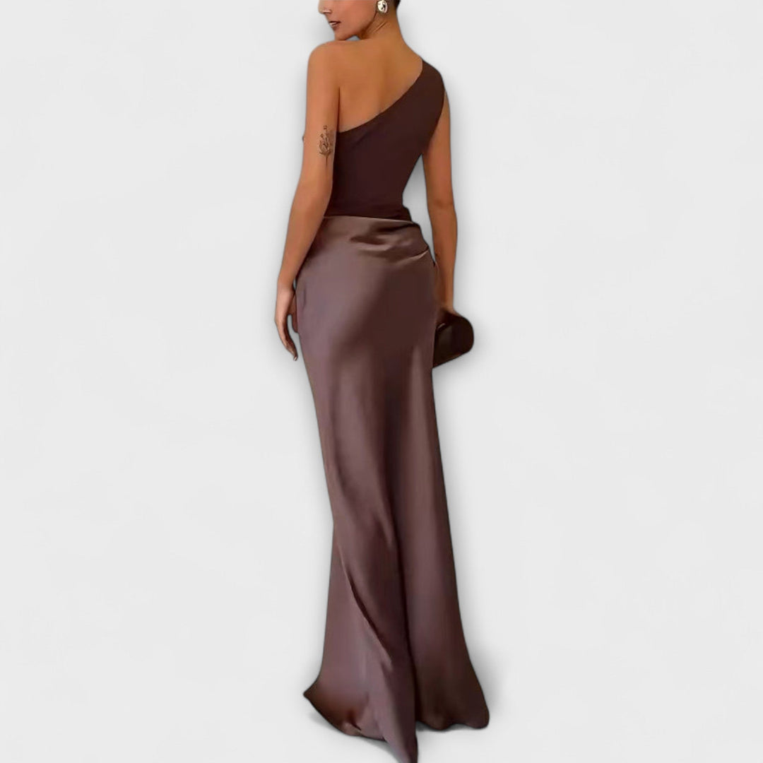 Luna - Robe asymétrique en satin