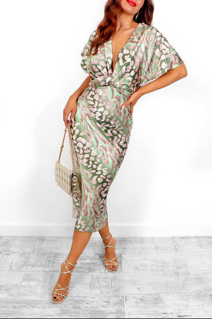 Élina | Robe Midi Satinée à Taille Drapée