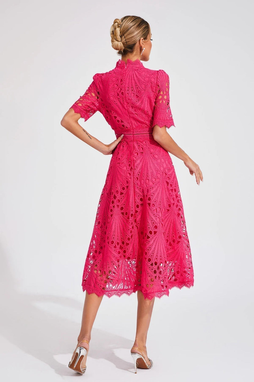 Inez™ | Robe Statement au Style Puissant et Élégant
